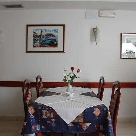 Lux Milikic 4* Kraljevo