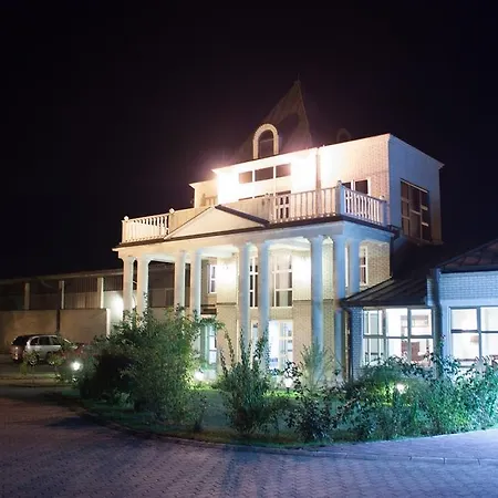 Lux Milikic Casa de hóspedes 4*